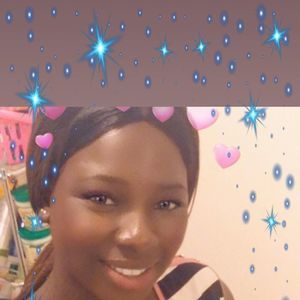 Meet your Posher, Mariama